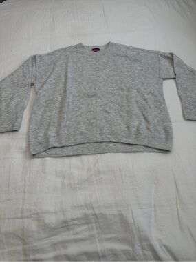 Vince Camuto Heather Gray Knit Crew Sweater